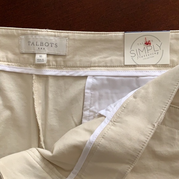 Talbots Weekend Twill shorts - Picture 3 of 4